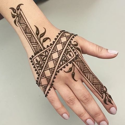 Detail Contoh Gambar Henna Simple Dan Cantik Nomer 46