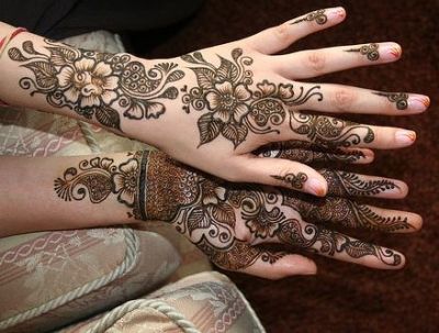 Detail Contoh Gambar Henna Tangan Nomer 41