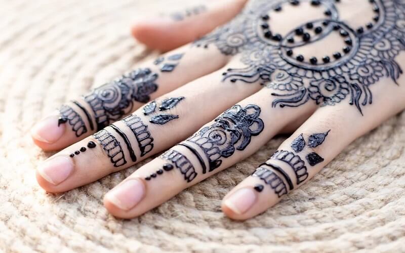 Detail Contoh Gambar Henna Tangan Nomer 6