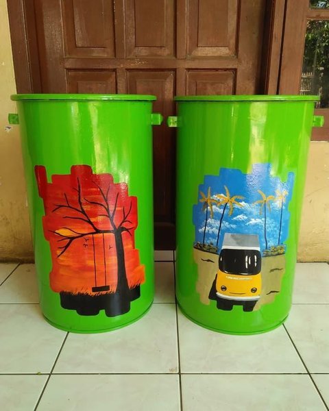 Detail Contoh Gambar Lukisan Tong Sampah Nomer 19