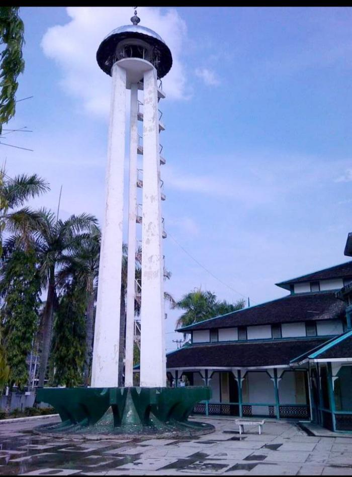 Detail Contoh Gambar Menara Nomer 37