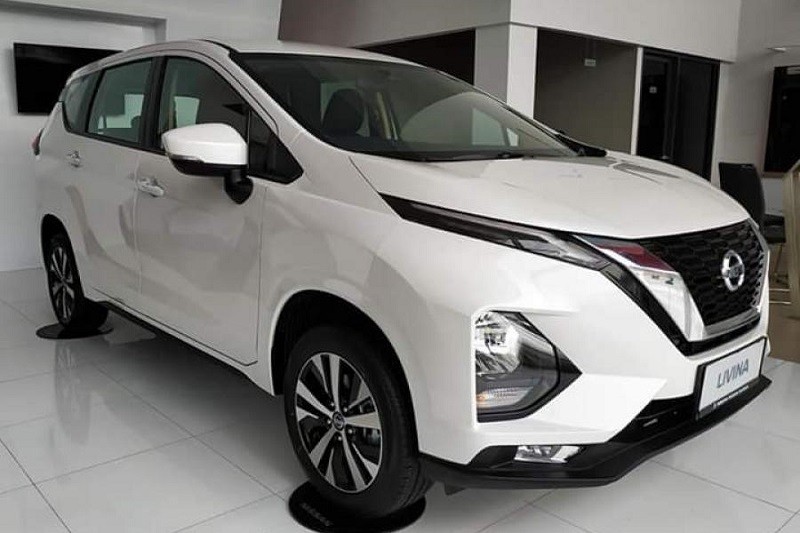 Detail Gambar Grand Livina Baru Nomer 22
