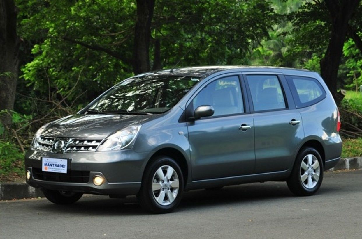Detail Gambar Grand Livina Baru Nomer 41