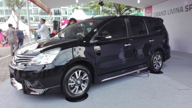 Detail Gambar Grand Livina Baru Nomer 52