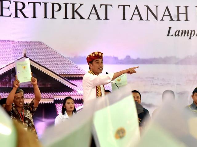 Detail Gambar Gratis Sertifikat Tanah Pemerintahan Jokowi Jk Nomer 3