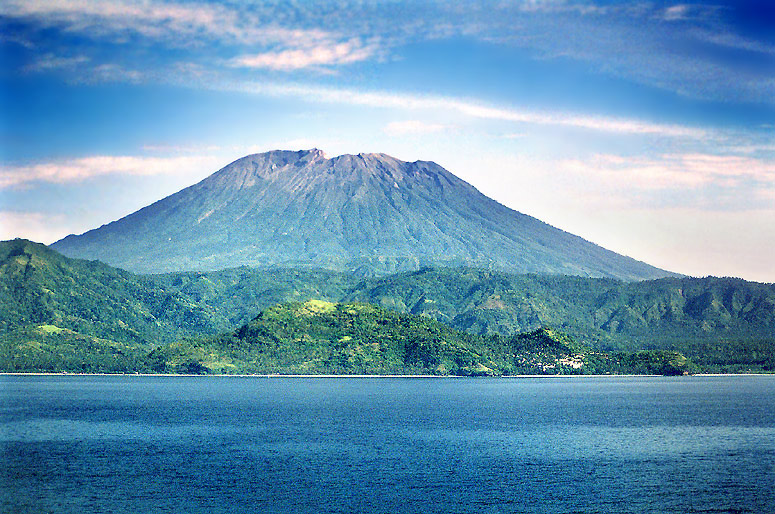 Download Gambar Gunung Agung Di Bali Nomer 12