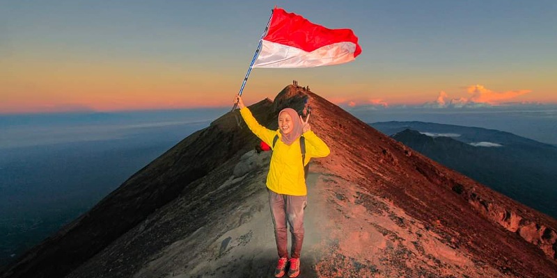 Detail Gambar Gunung Agung Di Bali Nomer 30