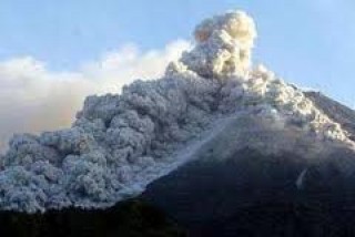 Detail Gambar Gunung Api Di Indonesia Nomer 34