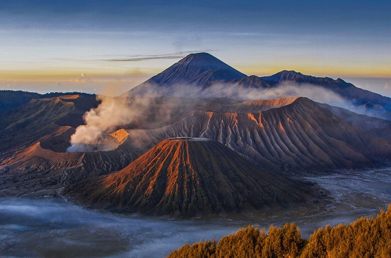 Detail Gambar Gunung Bromo Nomer 11