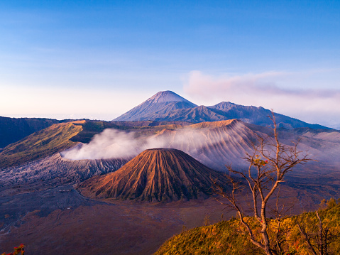 Detail Gambar Gunung Bromo Nomer 23