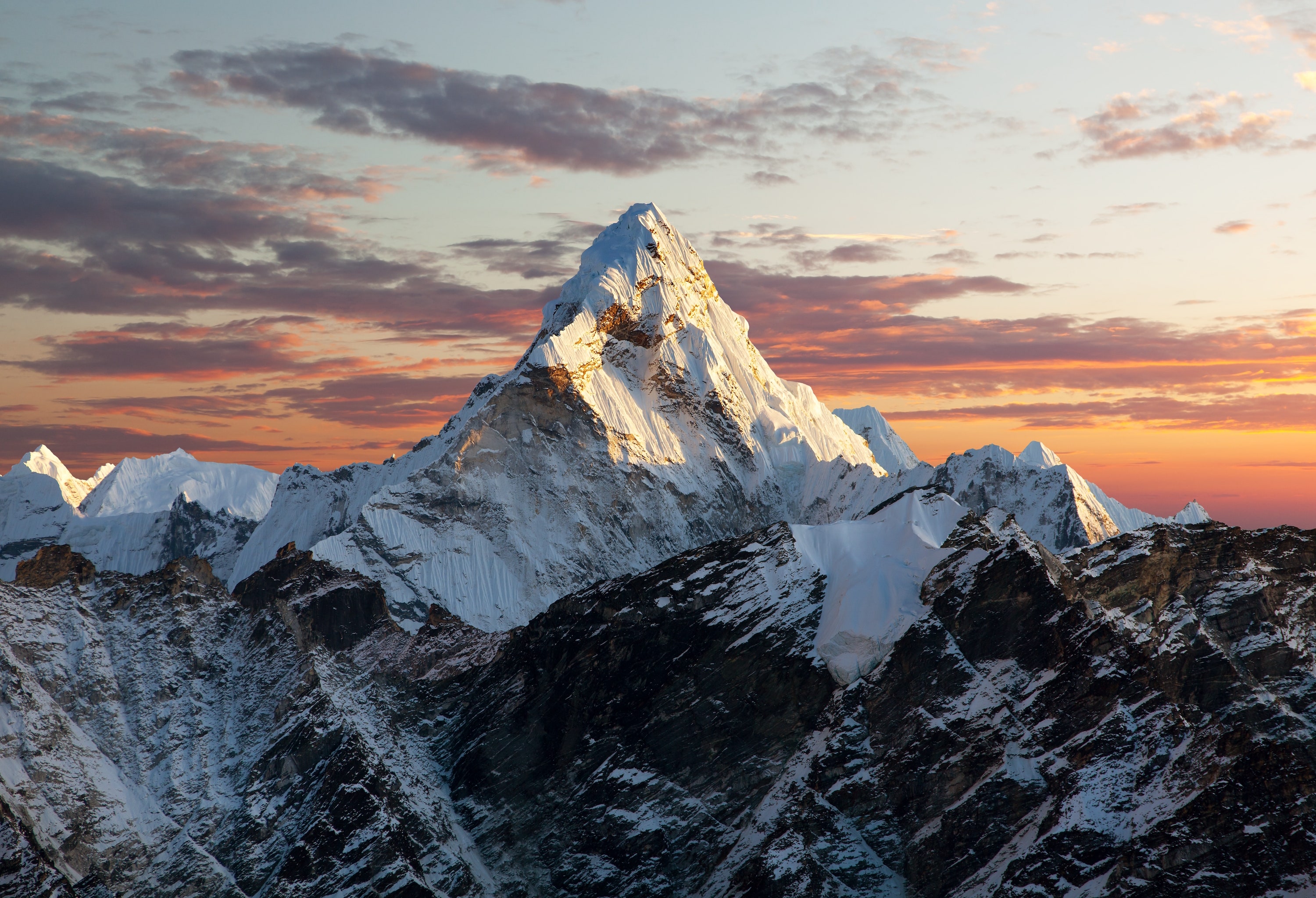 Detail Gambar Gunung Everest Nomer 10