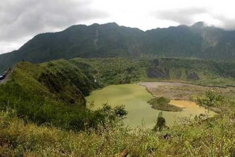 Detail Gambar Gunung Galunggung Nomer 2