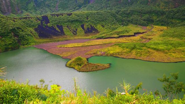 Detail Gambar Gunung Galunggung Nomer 4