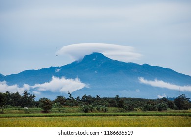 Gambar Gunung Jerai - KibrisPDR