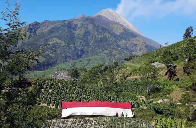 Detail Gambar Gunung Kembar Nomer 21