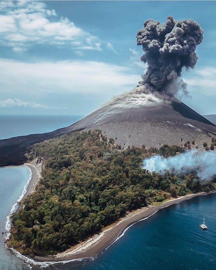 Detail Gambar Gunung Krakatau Nomer 21
