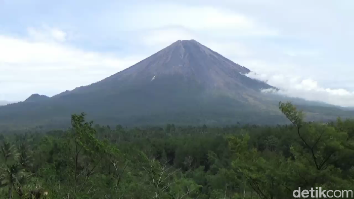 Detail Gambar Gunung Mahameru Nomer 24