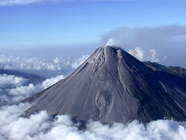 Detail Gambar Gunung Merapi Nomer 32