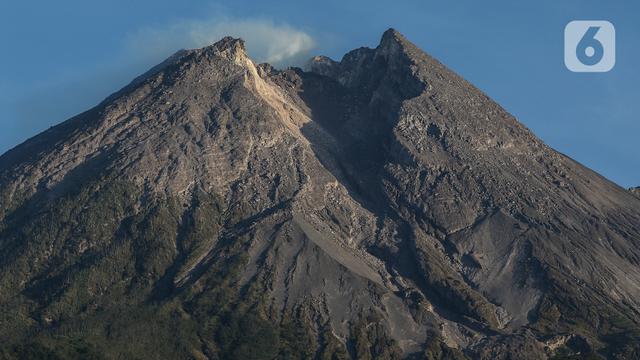 Detail Gambar Gunung Merapi Nomer 39