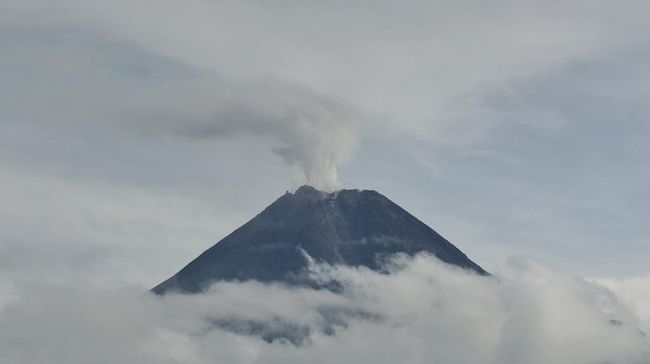 Detail Gambar Gunung Merapi Nomer 50