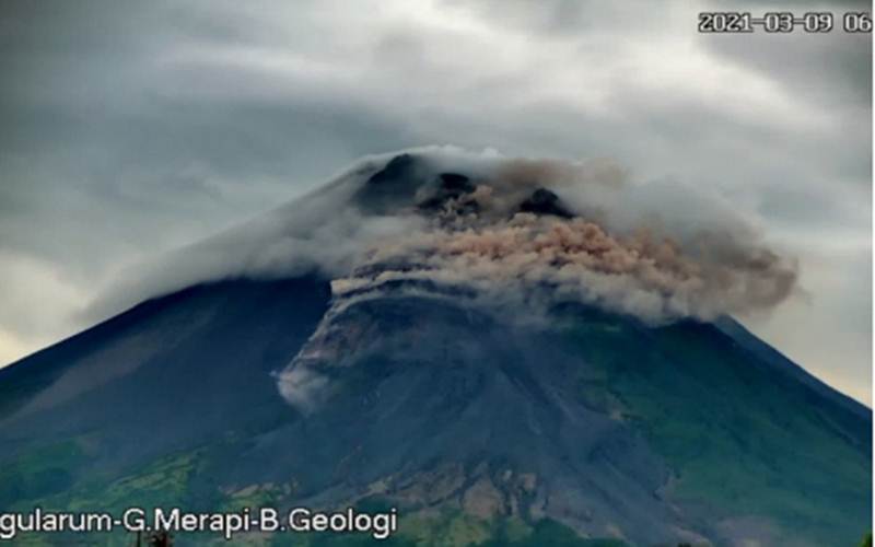 Detail Gambar Gunung Merapi Nomer 51