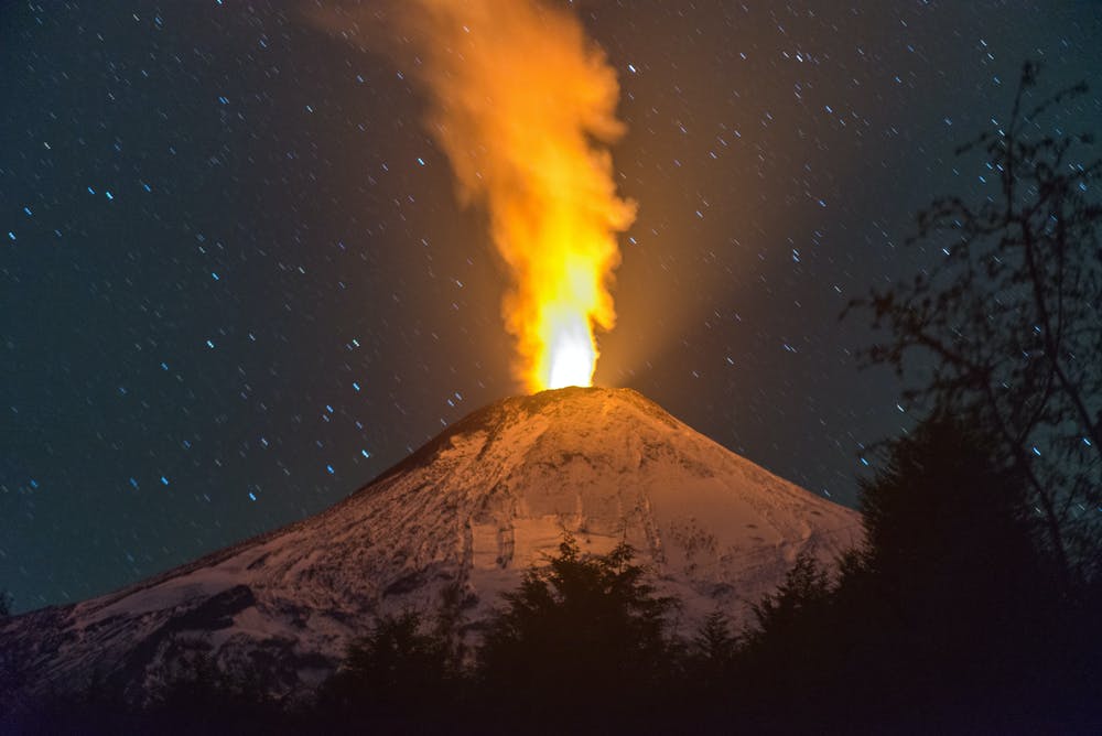 Detail Gambar Gunung Merapi Meletus 2018 Nomer 39