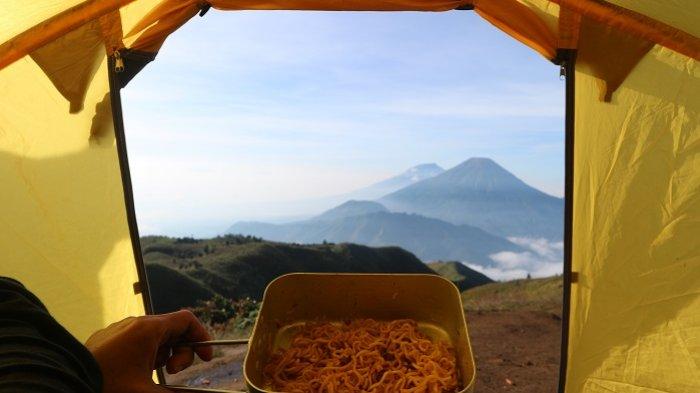 Detail Gambar Gunung Prau Dieng Nomer 38