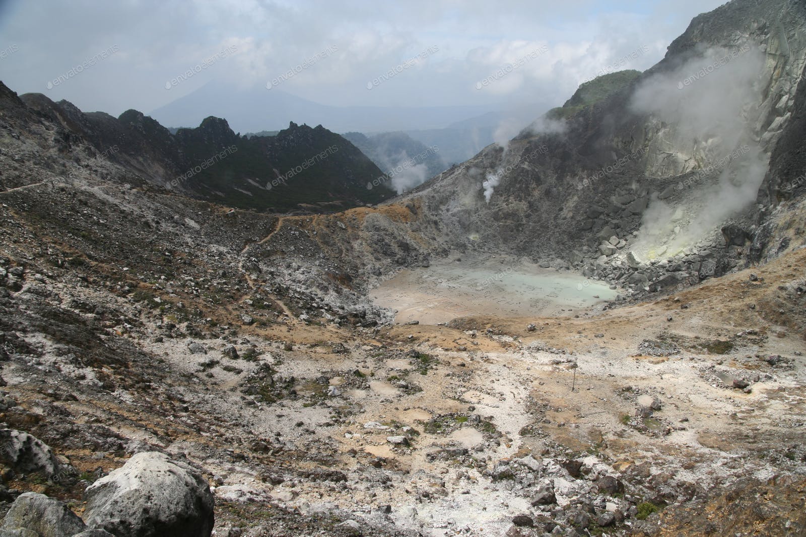 Detail Gambar Gunung Sibayak Nomer 17