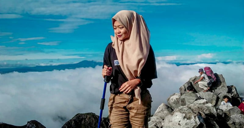 Detail Gambar Gunung Sibayak Nomer 24