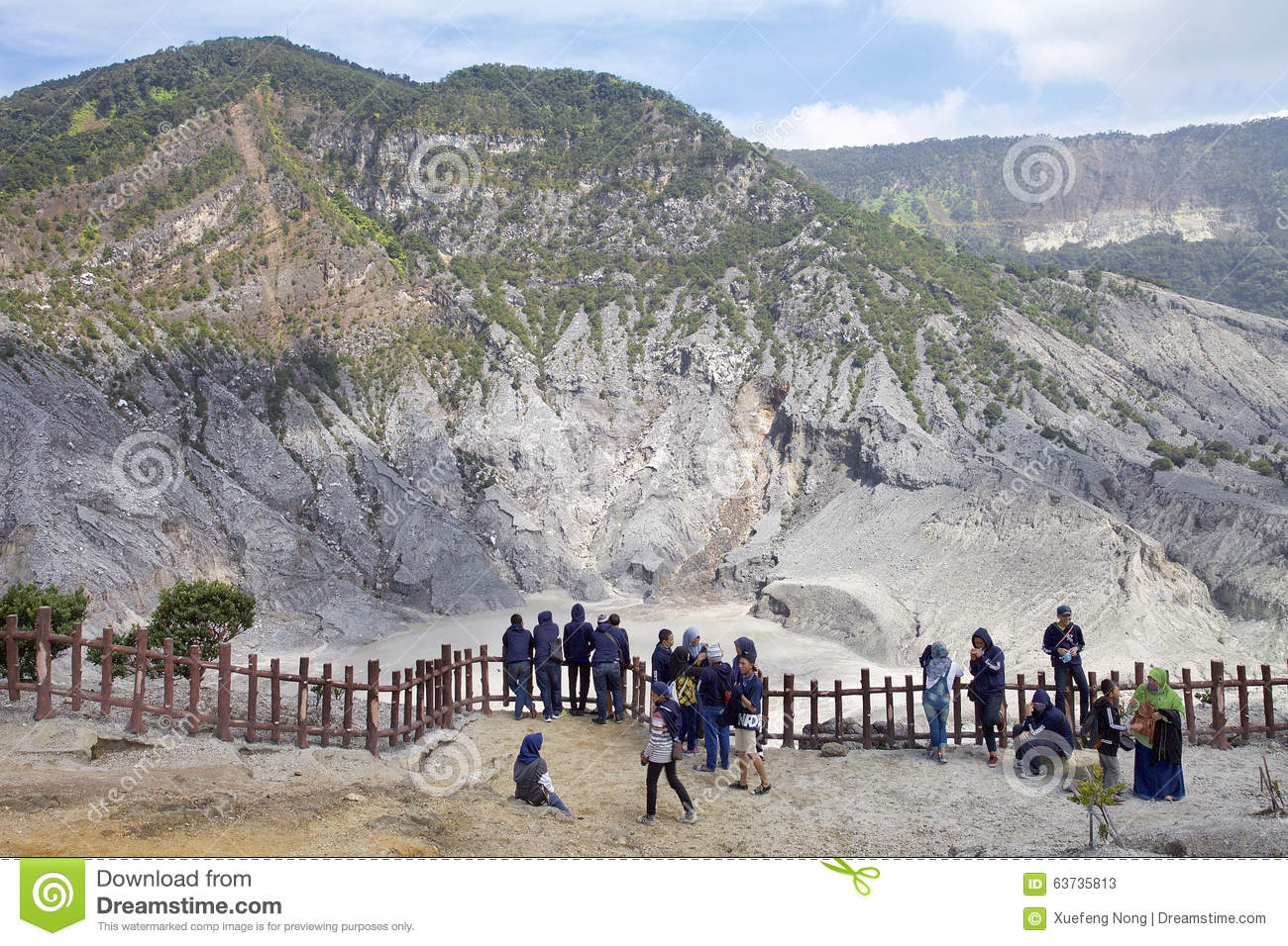 Detail Gambar Gunung Tangkuban Perahu Bandung Nomer 51