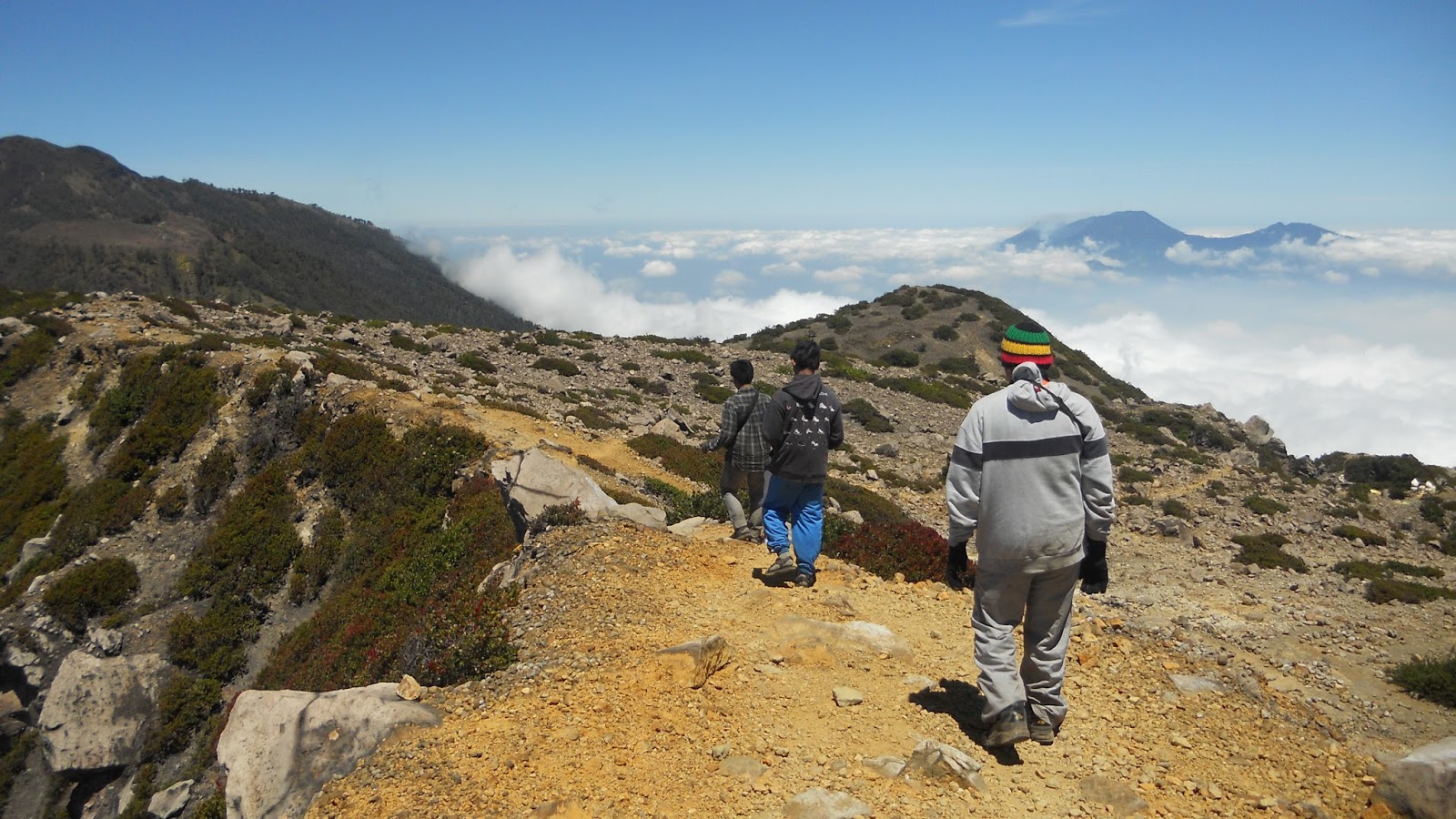 Detail Gambar Gunung Welirang Nomer 23