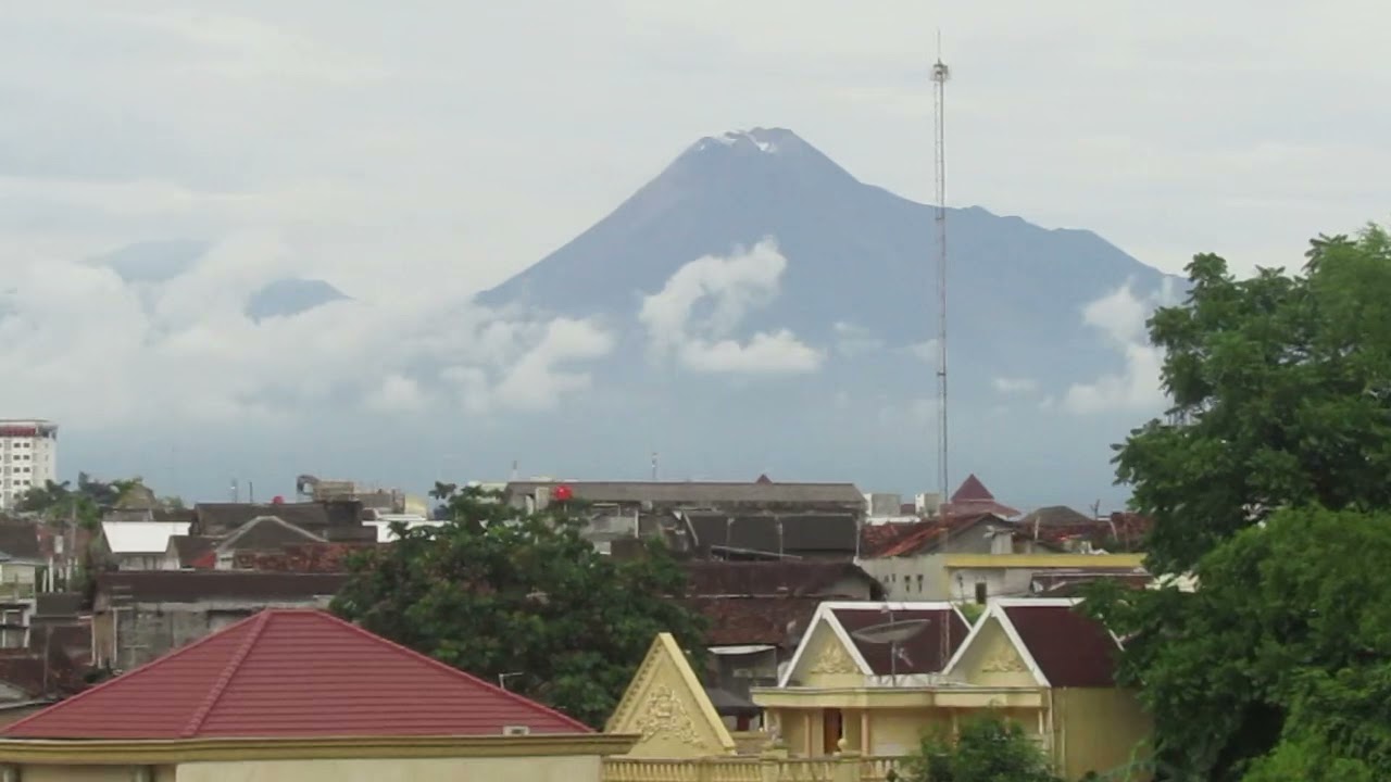 Detail Gambar Gunung Zoom Nomer 26