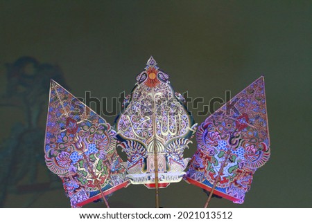 Detail Gambar Gunungan Kayon Nomer 45