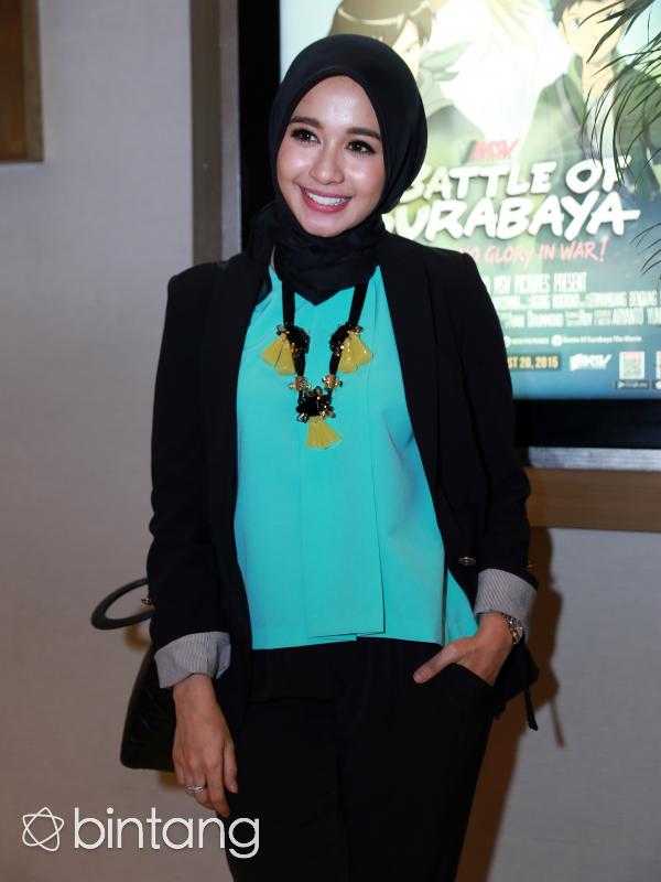 Detail Gambar Guru Berhijab Nomer 18