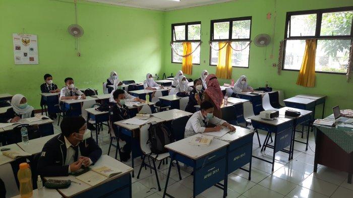 Detail Gambar Guru Dokter Anak2 Indonesia Nomer 57