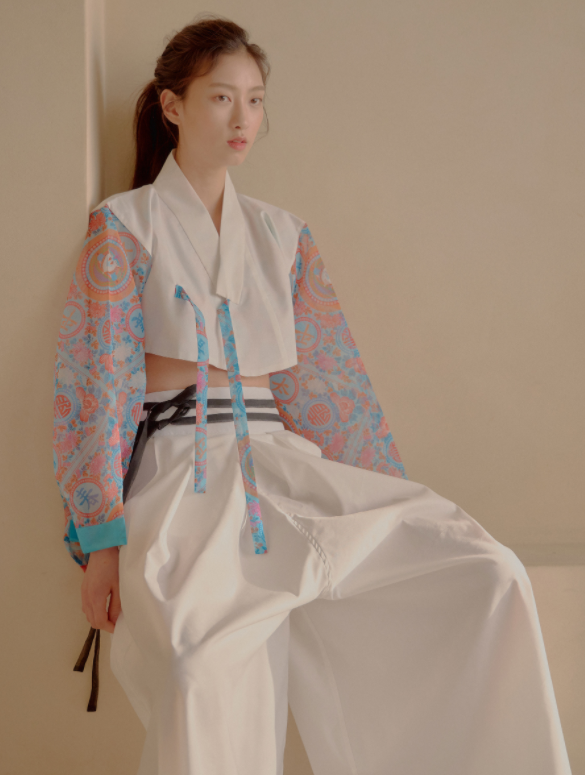 Gambar Hanbok Modern - KibrisPDR