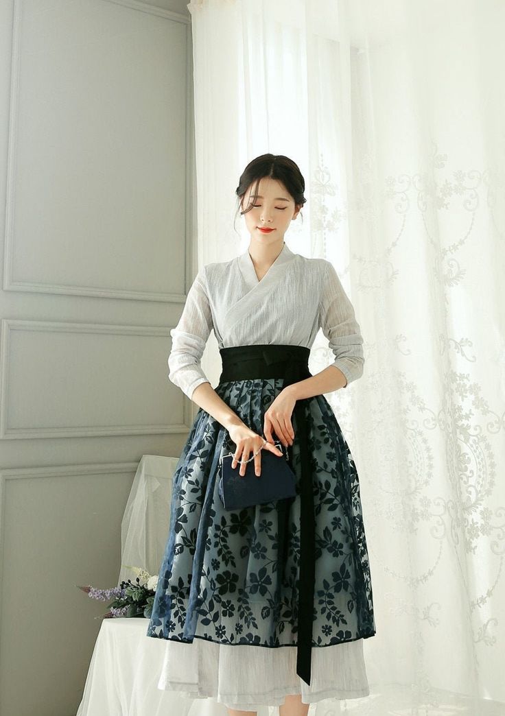 Detail Gambar Hanbok Modern Nomer 4