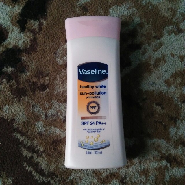 Detail Gambar Handbody Vaseline Nomer 45