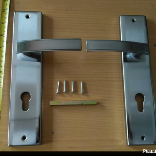 Detail Gambar Handle Pintu Nomer 3