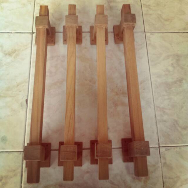 Gambar Handle Pintu Dari Kayu - KibrisPDR