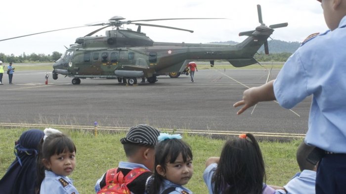 Detail Gambar Helikopter Anak Tk Nomer 36