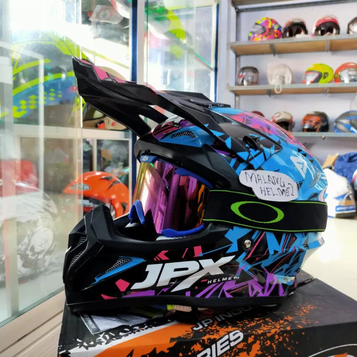 Detail Gambar Helm Jpx Nomer 17