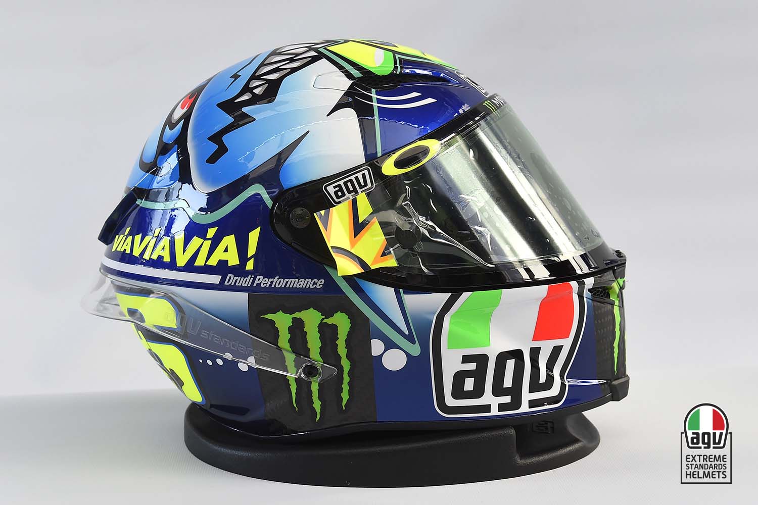 Detail Gambar Helm Rossi Nomer 54
