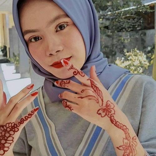 Detail Gambar Hena Sederhana Nomer 55