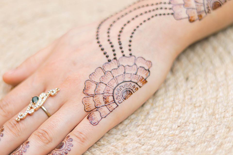 Detail Gambar Henna Art Nomer 17