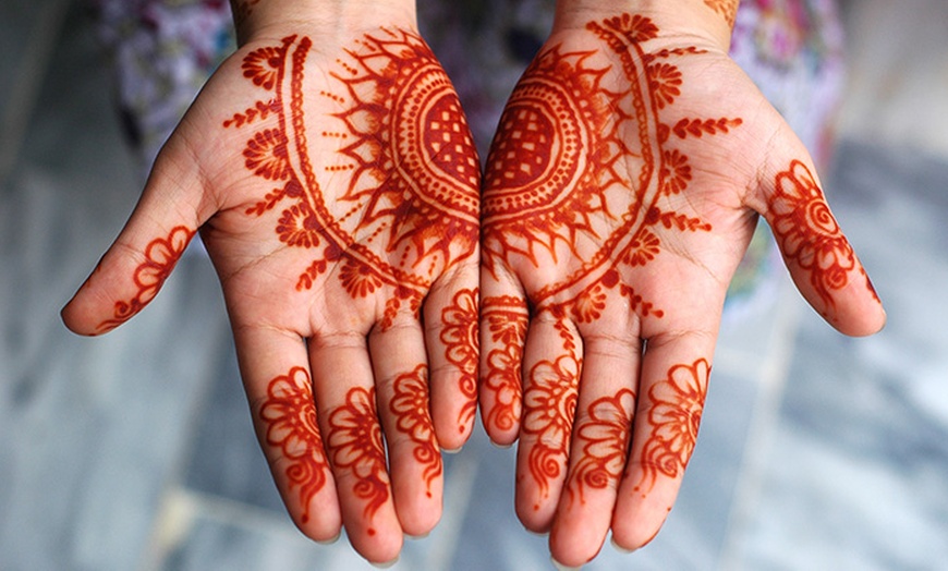 Detail Gambar Henna Art Nomer 42