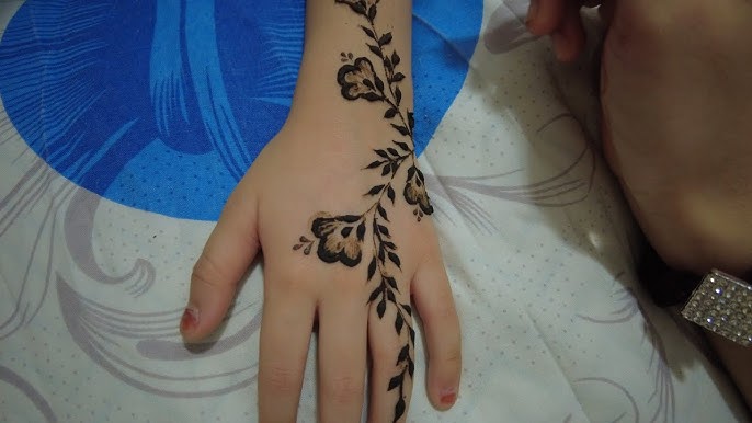 Detail Gambar Henna Bentuk Love Nomer 41