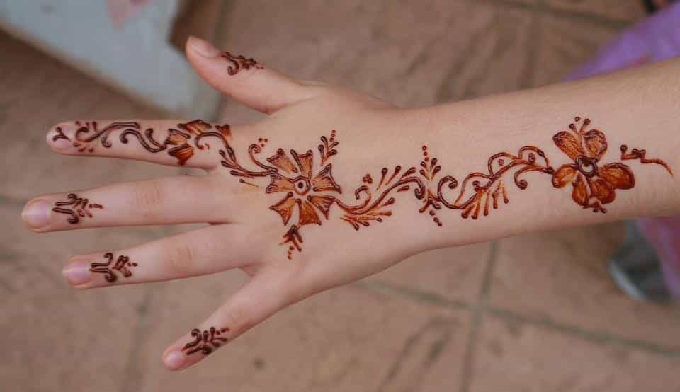 Detail Gambar Henna Bunga Simple Untuk Pemula Nomer 26