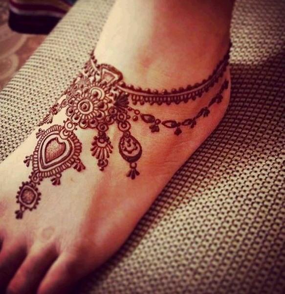 Detail Gambar Henna Di Kaki Yang Simple Nomer 48