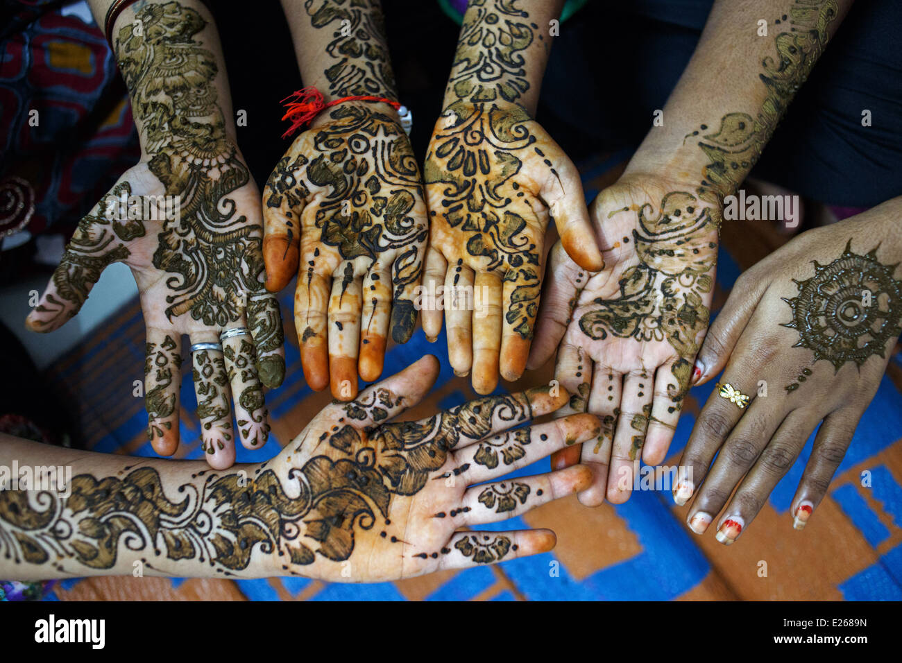 Detail Gambar Henna India Nomer 42